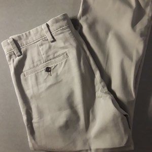 Dockers Khaki Pants 32 x 30